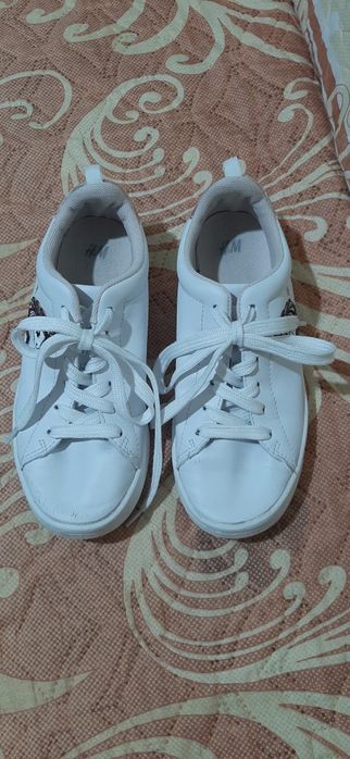 Кецове за момиче на H&M