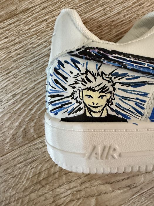 Кастом кроссовки с ручной росписью. Уникальная пара.