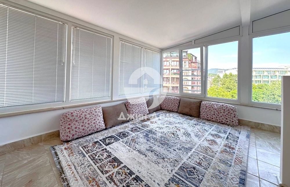 Продава се Четиристаен апартамент в к.к. Слънчев бряг - 91 кв.м за 1154 €/кв.м - Снимка #9