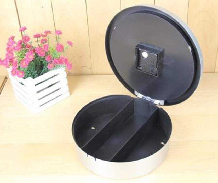 Стенен часовник сейт