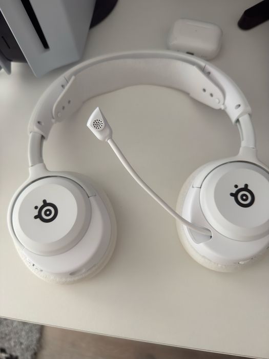 Steelseries arctis nova 5 wireless ps5/Pc/bluetooth