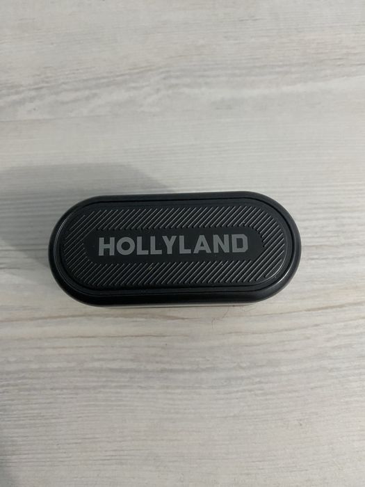 Беспроводной микрофон Hollyland Lark M2S.