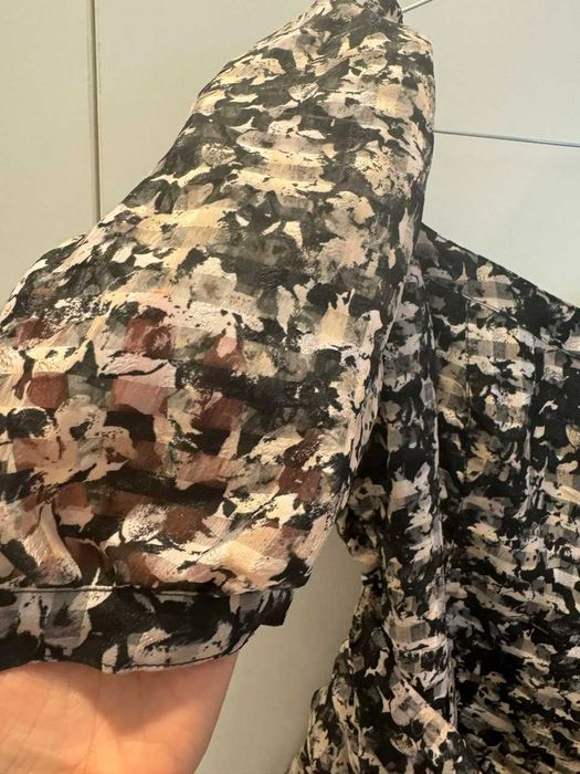 Рокля нова на Only