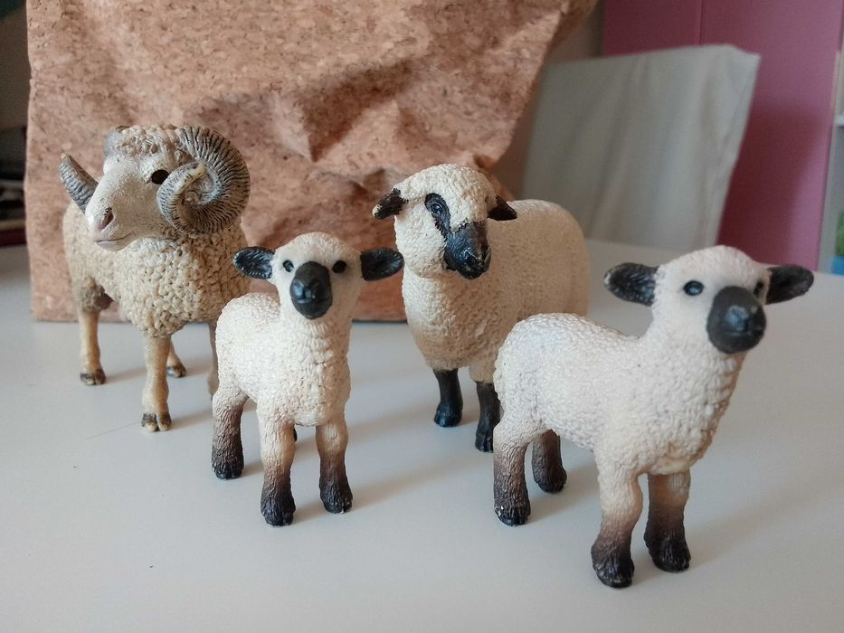 Фигурки Schleich