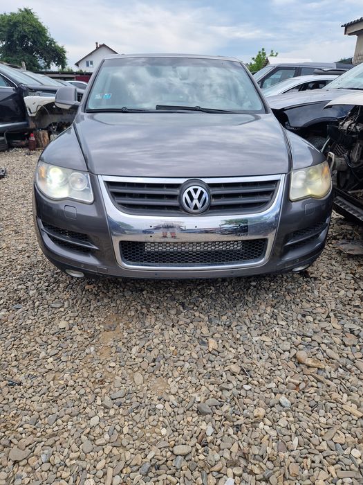 Motoras Macara Dreapta Fata Vw Touareg 3.0 tdi V6 224 cp an 2007 BKS