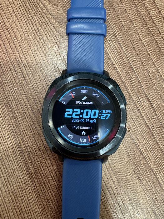 Продам смарт-часы Samsung