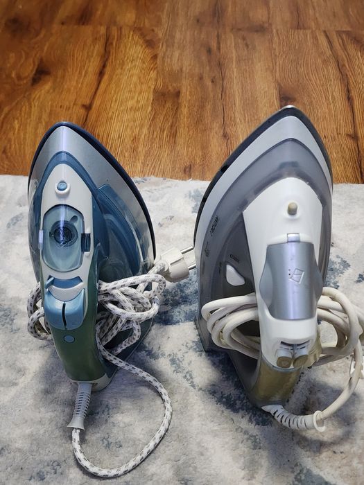 Продам утюги оба рабочие