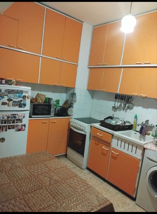 Двустаен апартамент в Ж.к.Красно село