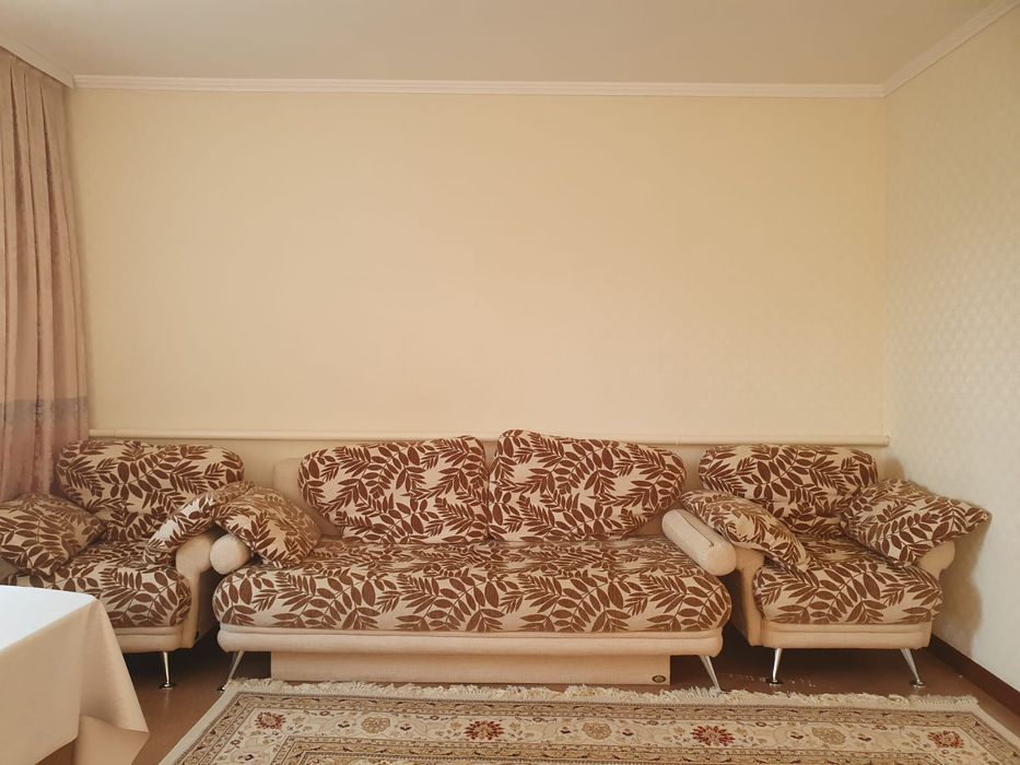 Продам диван и кресло