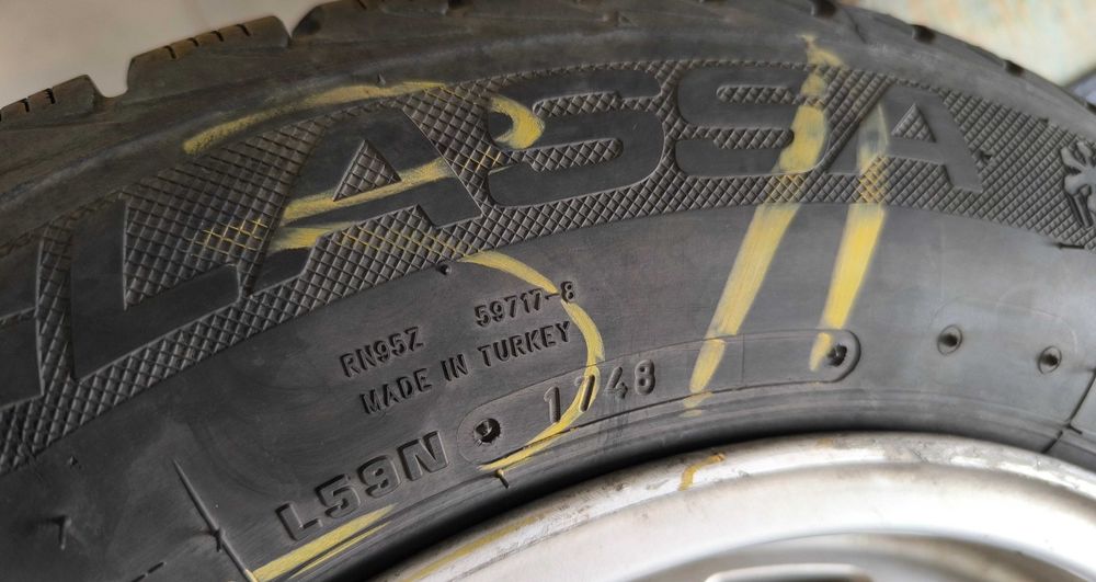 Джанти алуминиеви  с гуми LASSA - 4 броя,15 цола