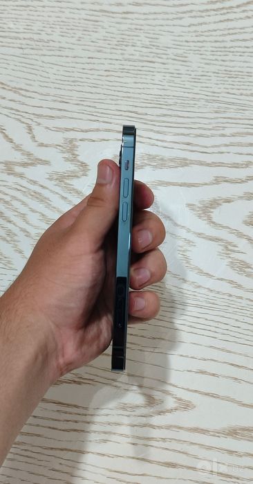 Iphone 12 pro blue