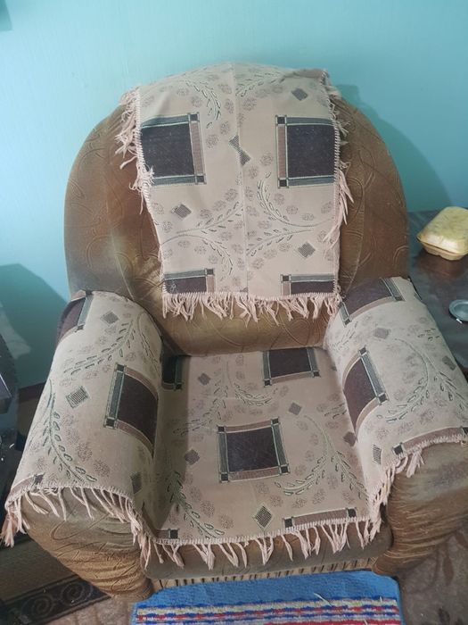 Два кресла и диван БЕСПЛАТНО самовывоз