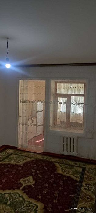 Zangiota tumani Raysentrda kvartira oilaga ijaraga beriladi.