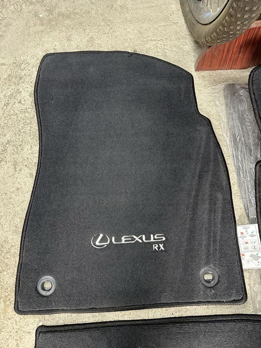 Оригинальные коврики LEXUS RX!