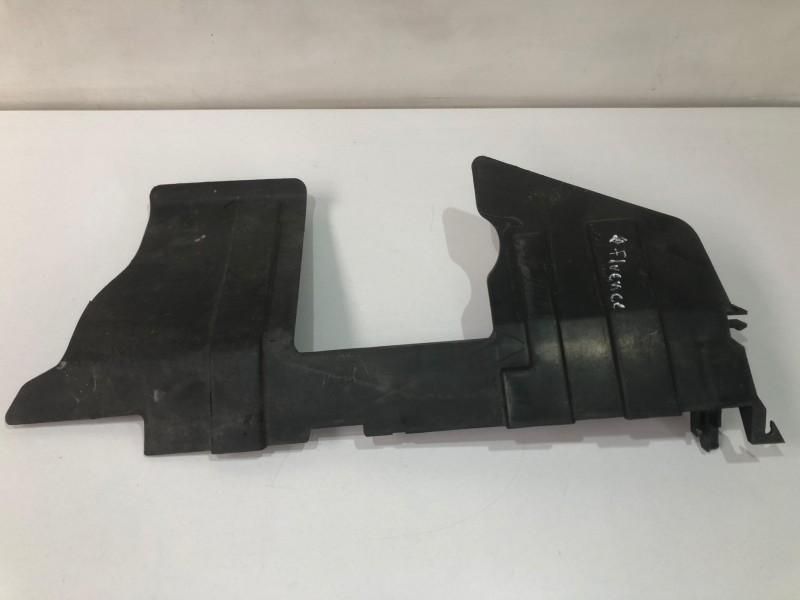 Deflector aer dreapta Renault Fluence 214940047r Berlina