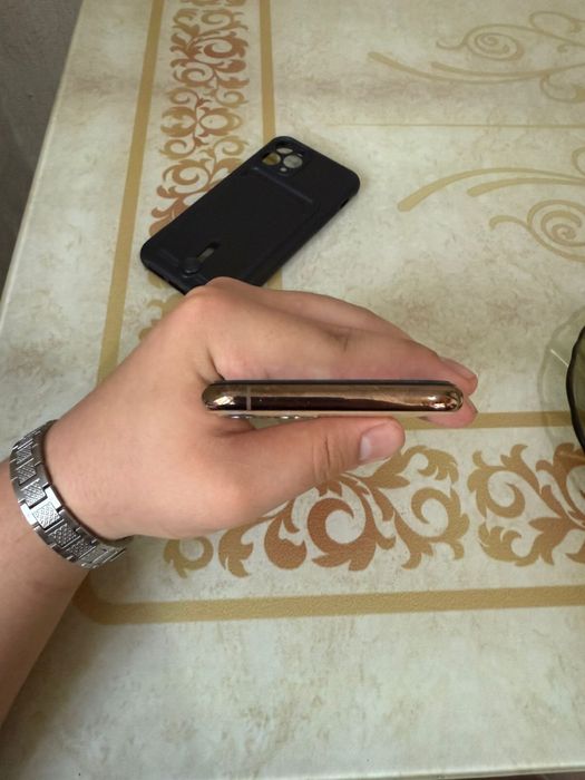 Iphone 11 Pro в отличном состоянии
