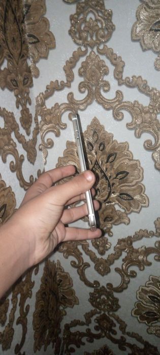 Iphone 6 s plus arzon narxda 250ming