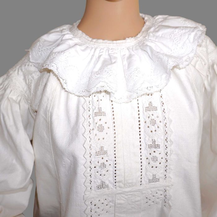 Camasa populara , ie veche sau spacel din Bihor, masura M-L