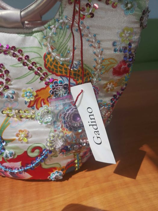 Нова чанта Gadino