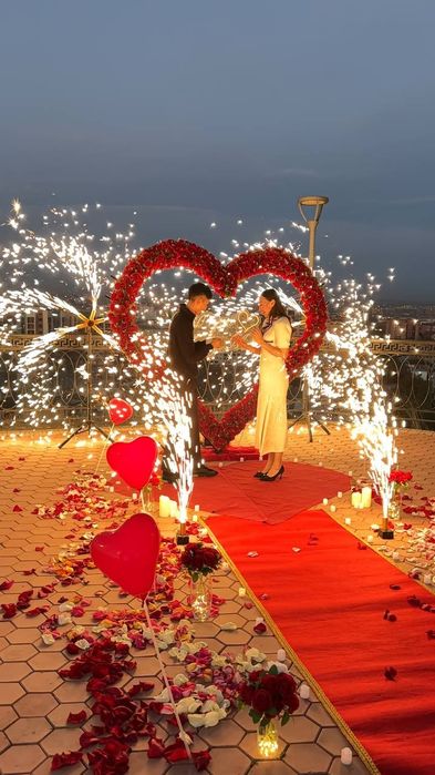 Marry me- предложение руки и сердца.