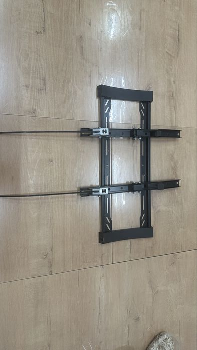 Продаеися кронштейн для телефизора