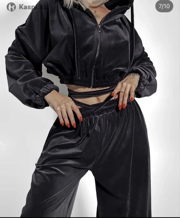 Продам новый костюм