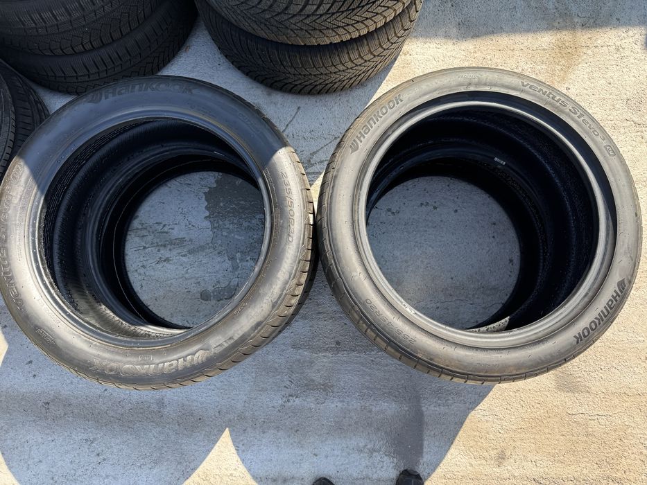 ЛЕТНИ гуми 235/50/20