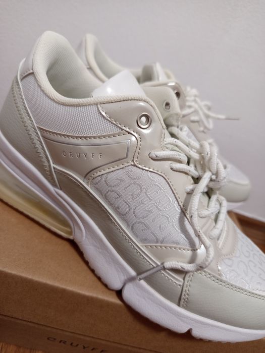 Дамски маратонки Cruyff 39 номер Нови