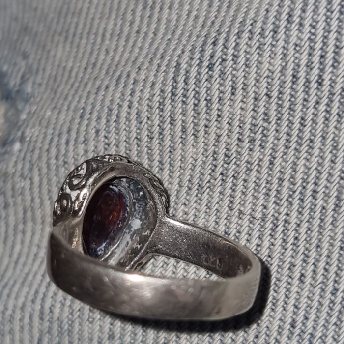 Inel argint 925 cu chihlimbar natural inima