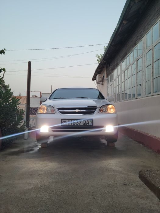 Lacetti 2013 1.6 avtomat 3pozitsiya