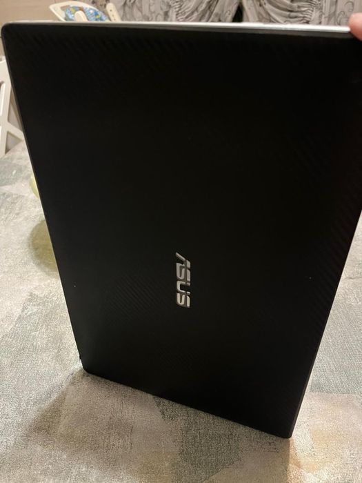 Продам ноутбук ASUS Core i7 / GeForce GTX 850M