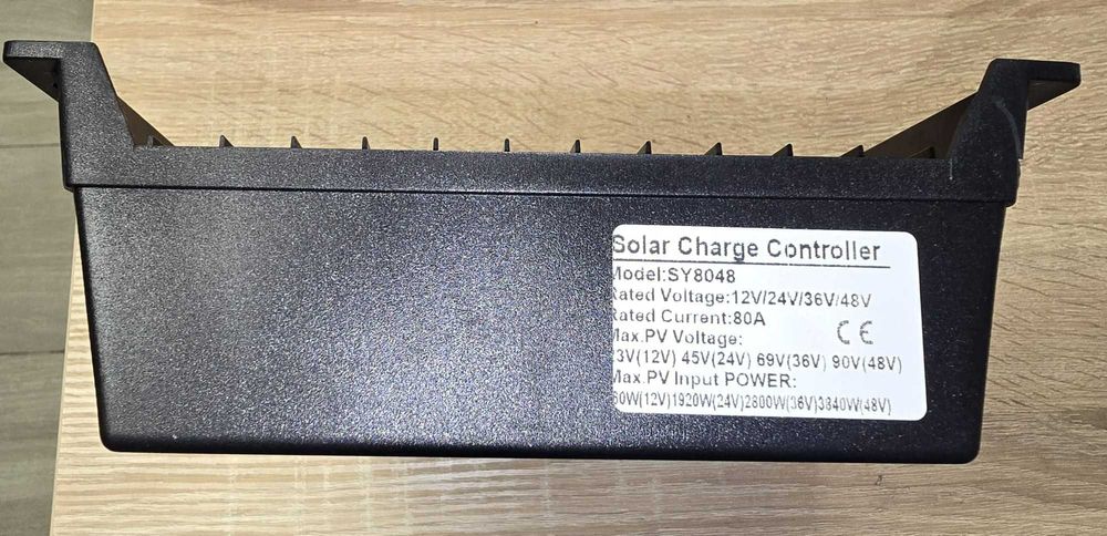 Controlere MPPT 80  12/24/36/48V