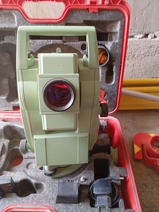 Тахеметр Leica  TCR407  Power