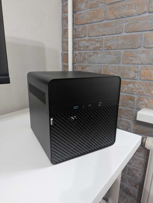 Jonsbo N2 черный NAS корпус