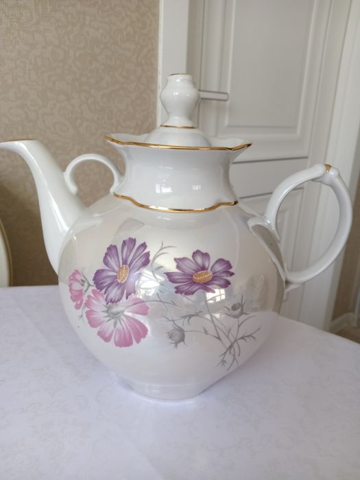 Чайники эмалированые. набор