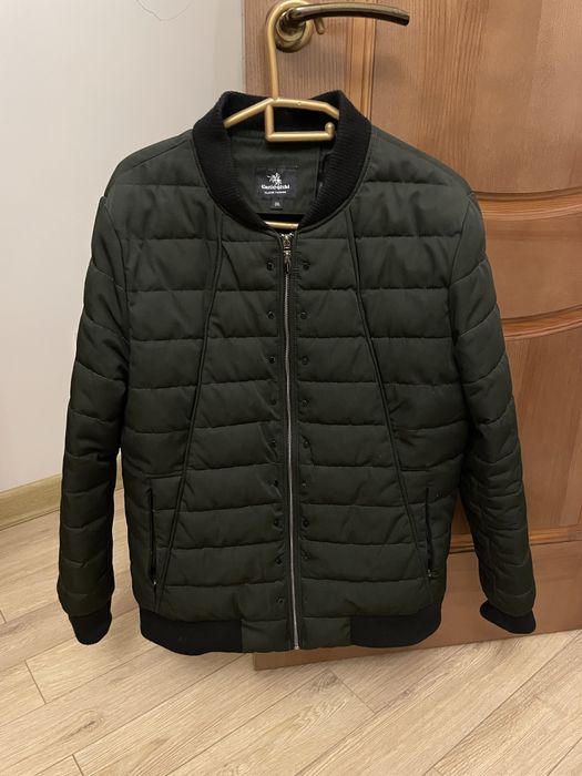 Демисезонная куртка