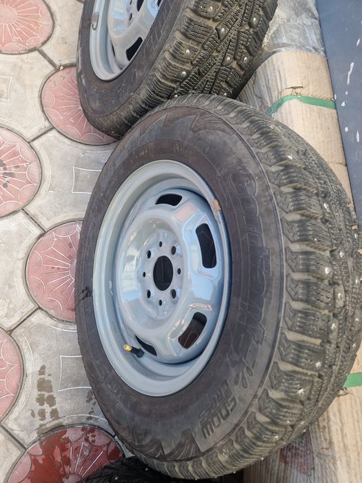 Резина зимняя с дисками