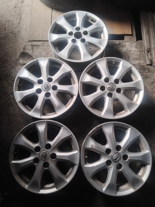 Диски на Toyota R16