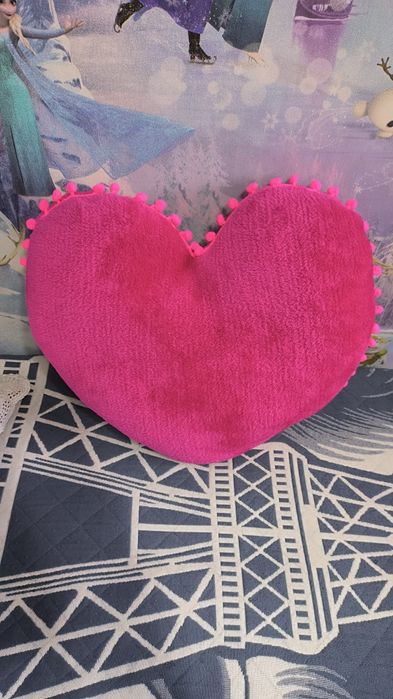 Продаются декоративные подушки обнимашки