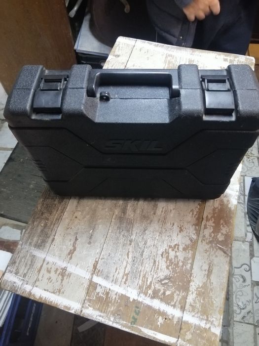 Skil masina gaurit si insurubat