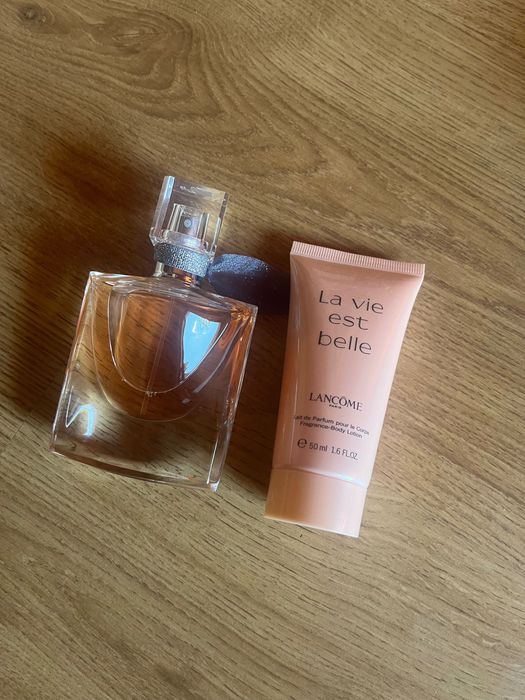 Парфюмза / тоалетна вода Lancôme La Vie Est Belle