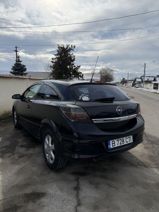 Vand/schimb Opel Astra H GTC 1.6 benzina+gaz