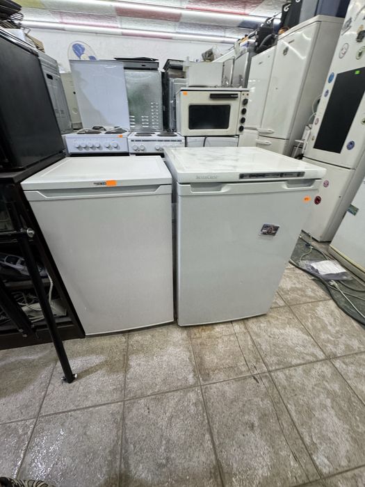 Вертикален фризер BEKO