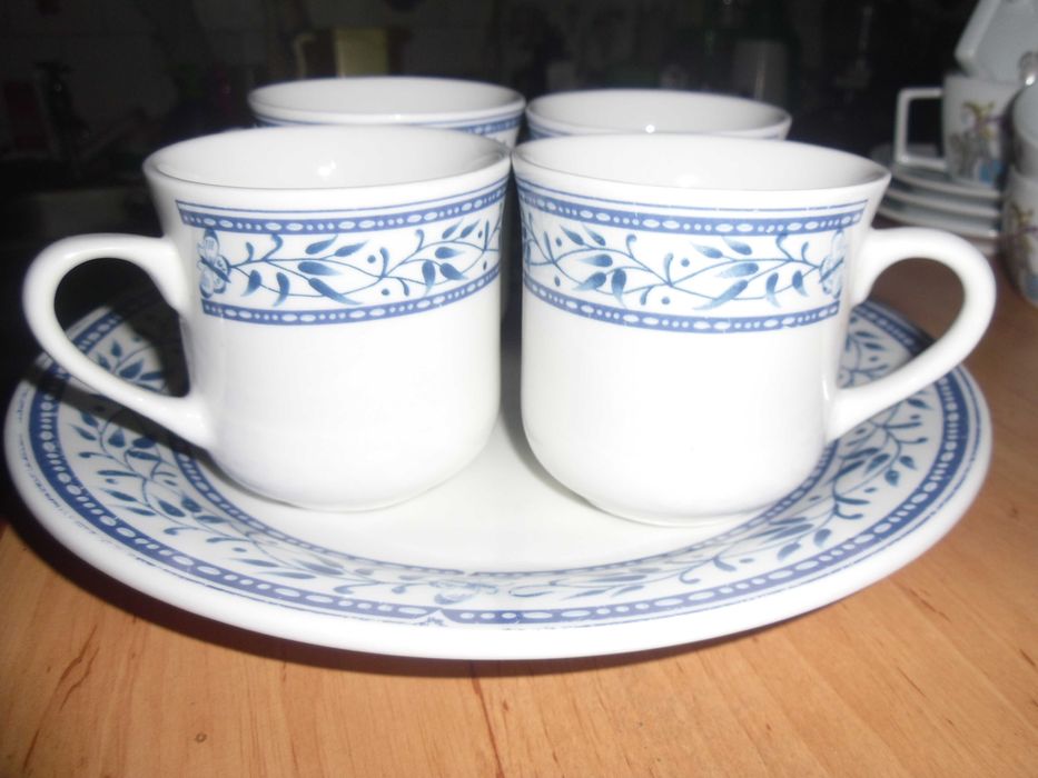 Set Cesti mari pe platou