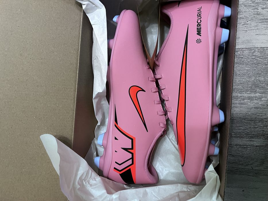 Ghete de fotbal Nike Mercurial de iarba,nr.42