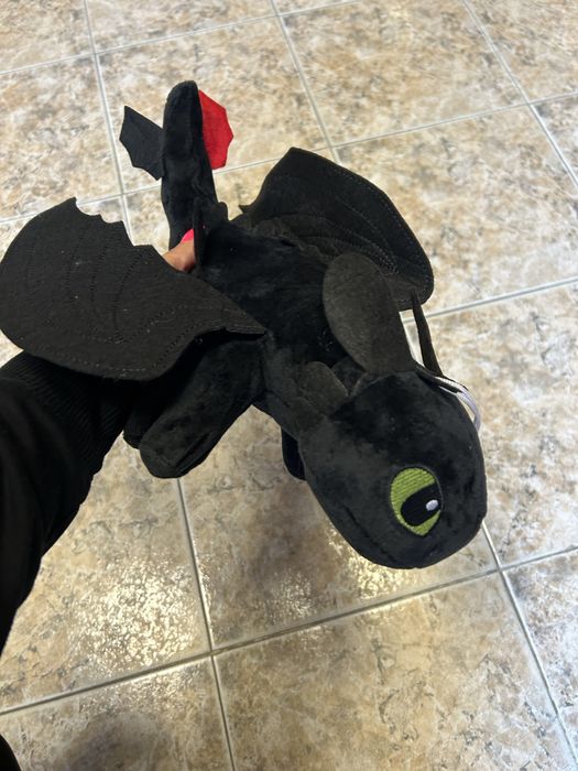 Плюшен дракон.Как да си дресираш дракон.