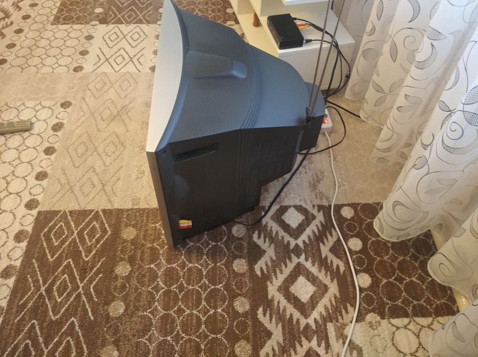 Телевизор Lg Flatron