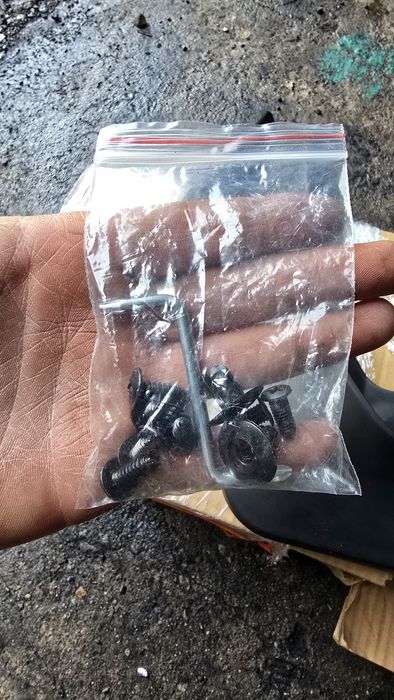 Брызговики Geely Emgrand