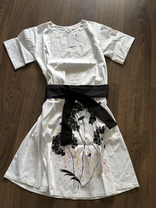 Rochie pictata manual