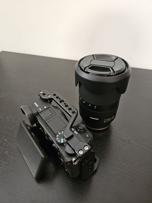 Sony a6400 + Tamron 17-70mm f/2.8